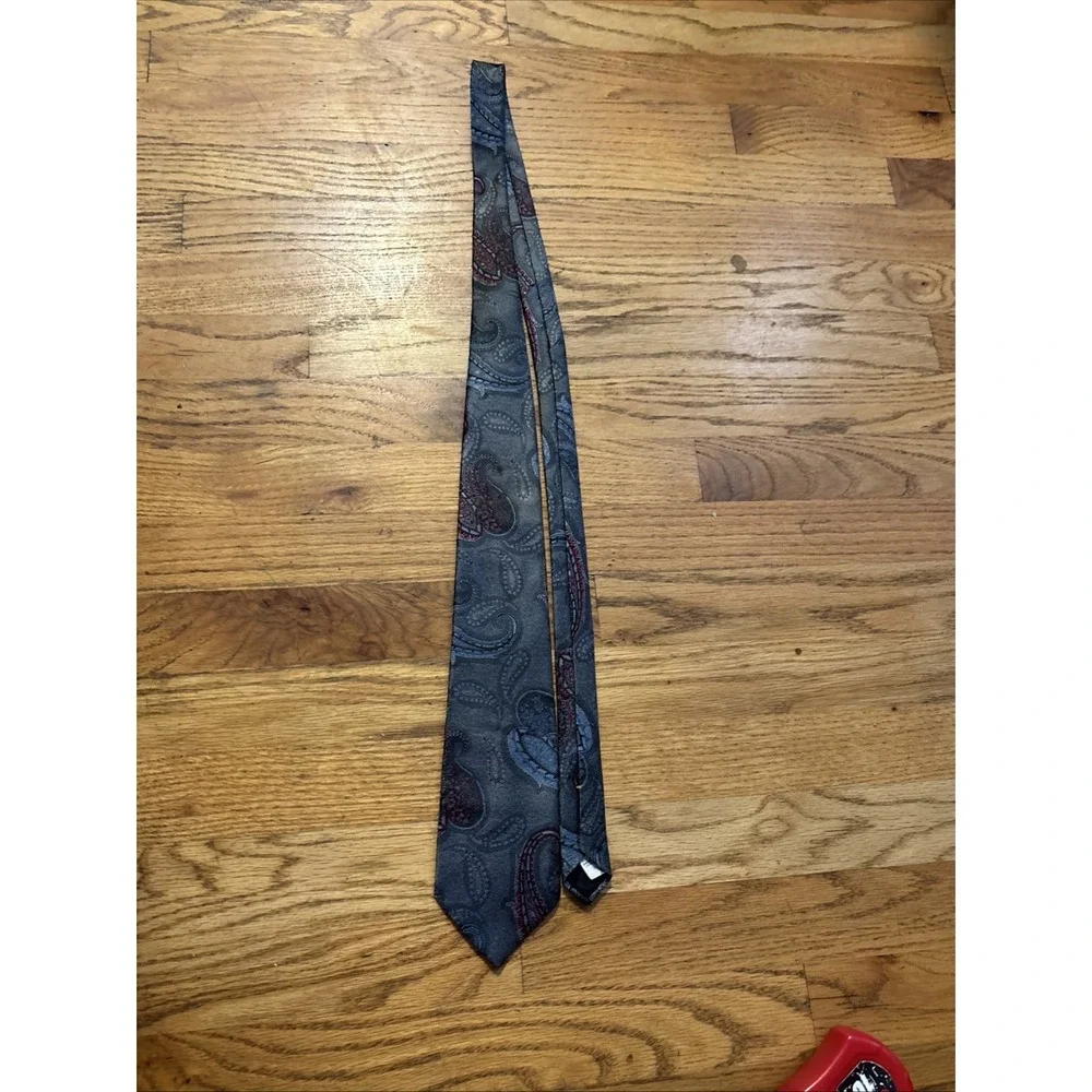 Vintage Oscar de la Renta SNeck Tie Mens Bold Red‎ Blue Pattern 56 Inches Wide 3